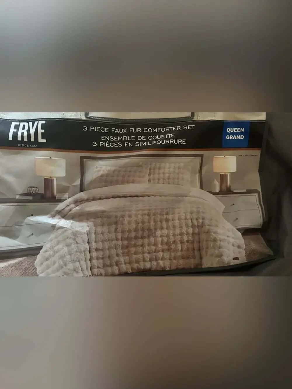 Frye comforter set QUEEN pom-pom white rare Plush Faux Fur Comforter Set - Cream